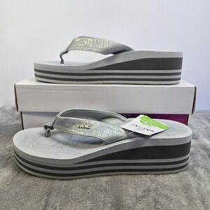 ONCAI Womens Silver Wedge Flip Flops Platform Sandals Striped Sole Size 10M NEW
